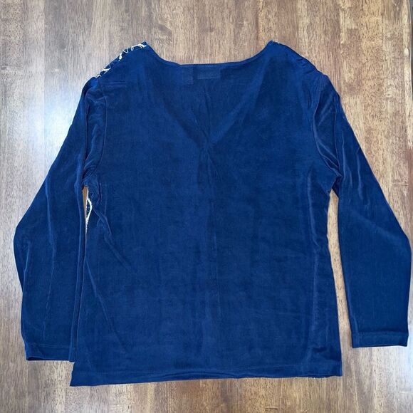 Chicos Travelers Women XL Cardigan Blue White Embroidered Artsy Shapes Stretch 3 - Picture 9 of 9